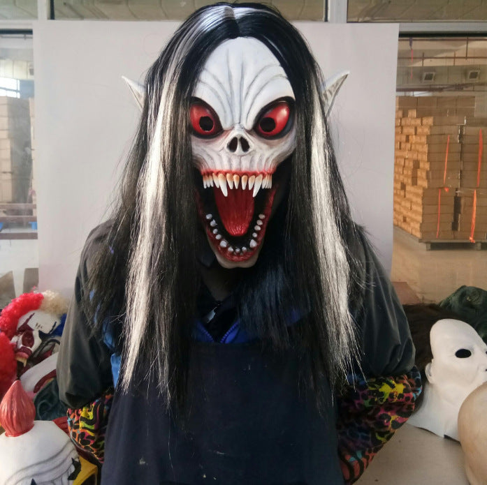 Masque d'Halloween en latex de Vampire Morbias