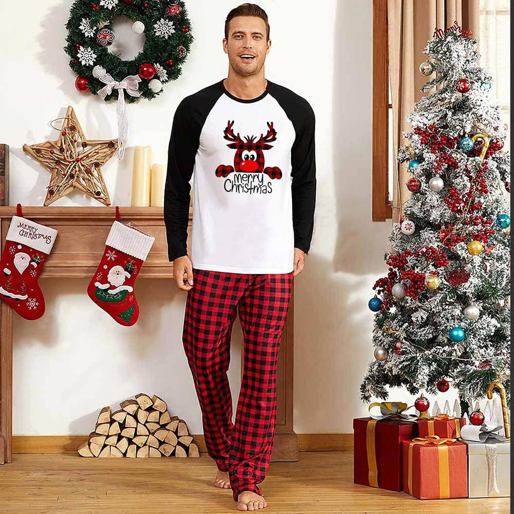 Ensemble pyjama de Noël pour toute la famille