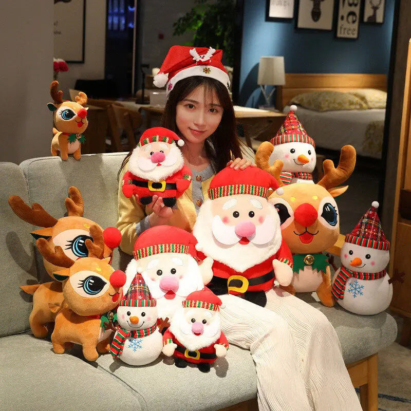 Ensemble de jouets en peluche de Noël - Père Noël, élan, bonhomme de neige