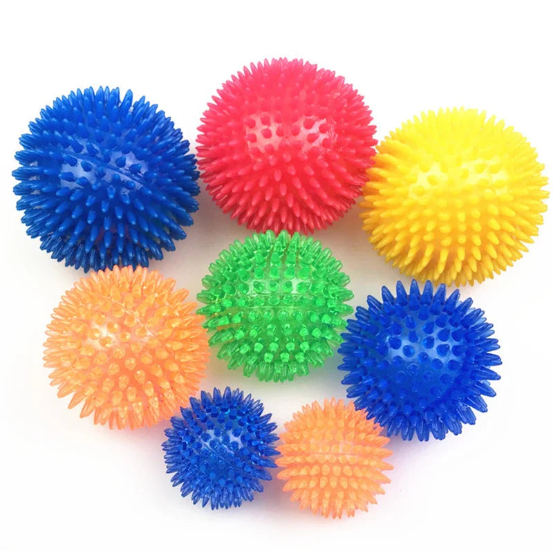Balle de nettoyage des dents pour animaux de compagnie en TPR - Jouet couineur pour chiens