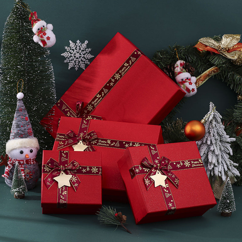 Coffret cadeau de Noël avec chaussettes et écharpe