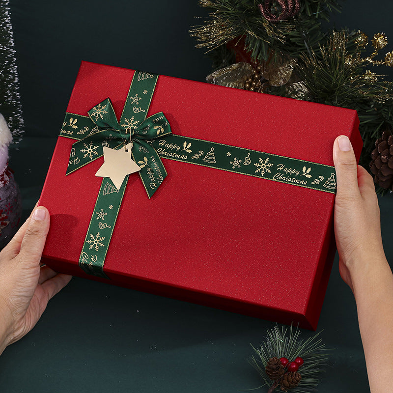 Coffret cadeau de Noël avec chaussettes et écharpe