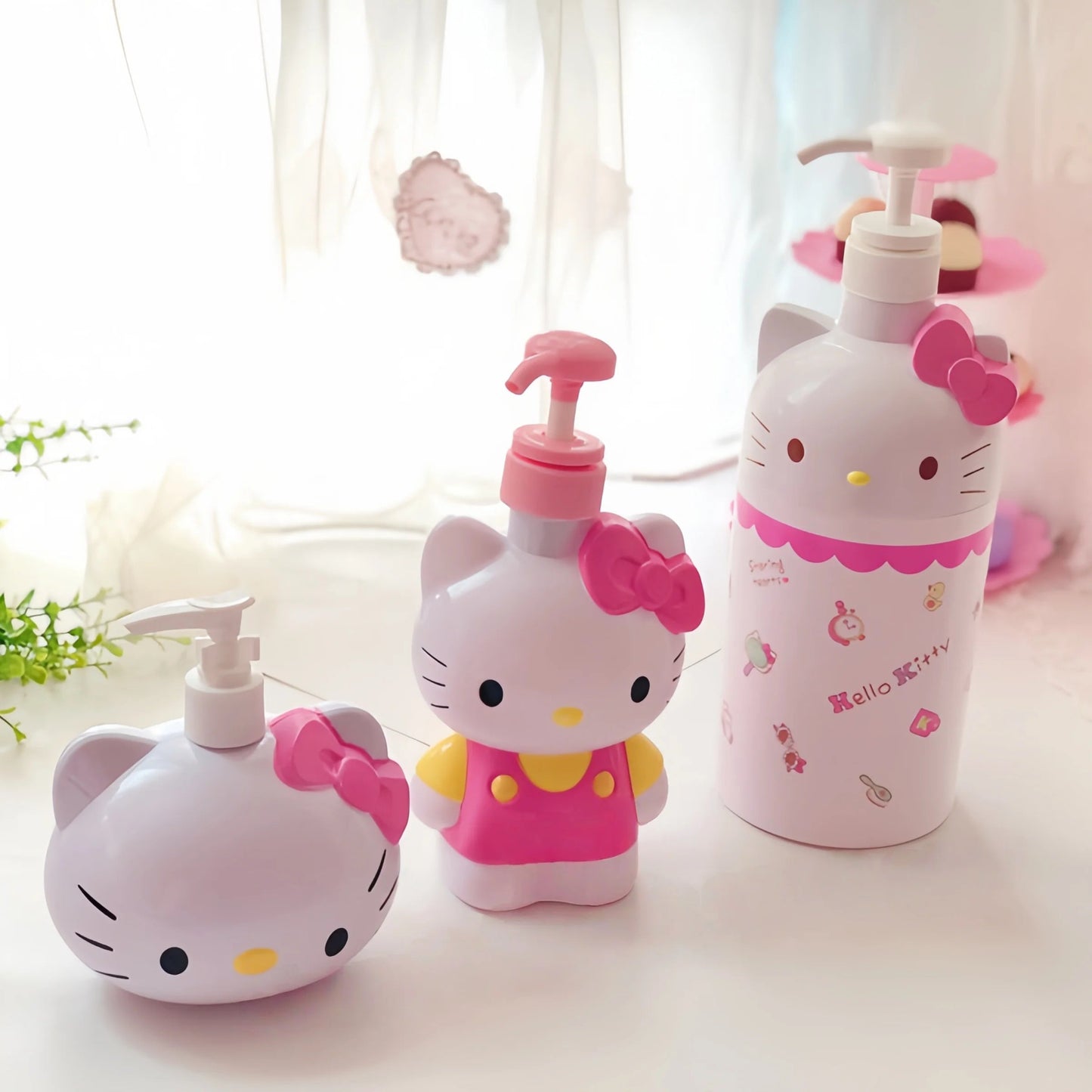Hello Kitty Soap Dispenser Kawaii Bathroom Decor High Capacity - Cake Pops Parties