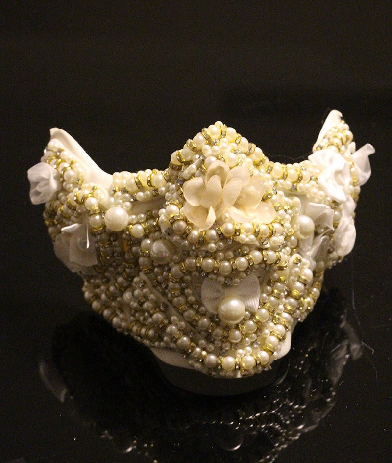 Punk Rivets Halloween Mask - Cake Pops Parties