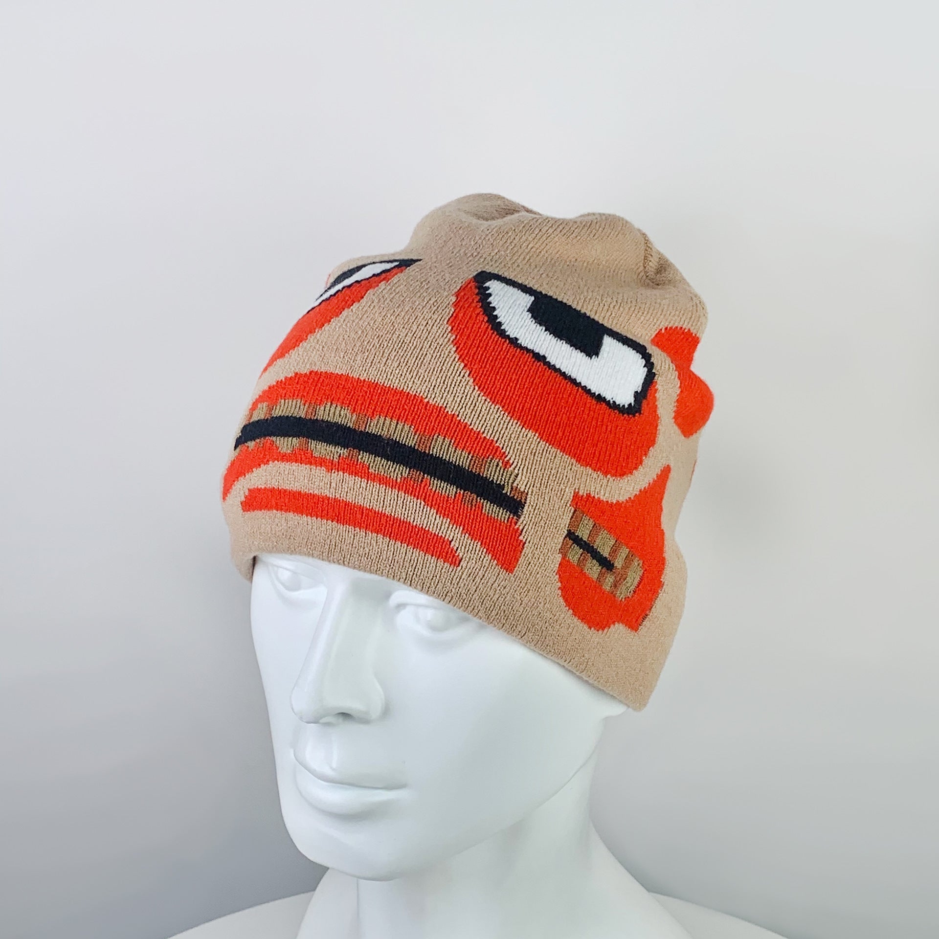 Warm Halloween Ghost Knitted Hat - Cake Pops Parties