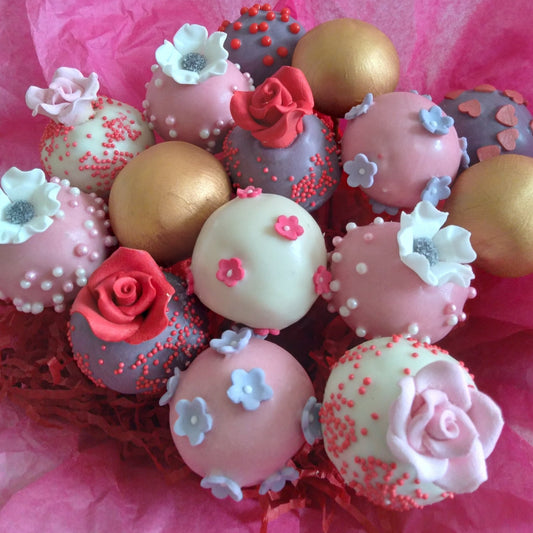 Flower Cake Pops Bouquet For Any Occasion - Cake Pops Parties