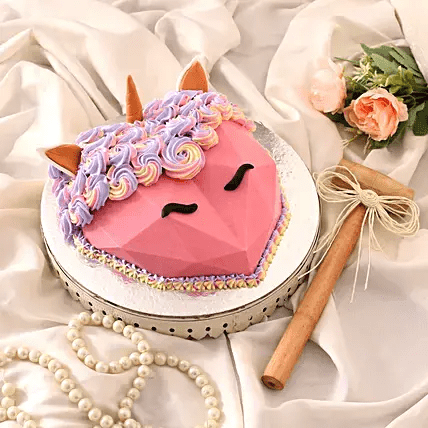 About Unicorn Celebration Cake - Cake Pops Parties