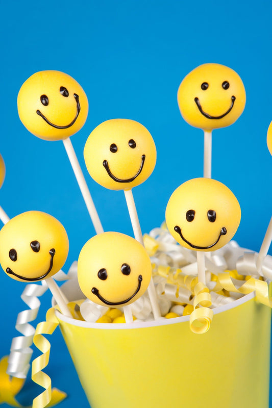 Emoji Cake Pops - Cake Pops Parties