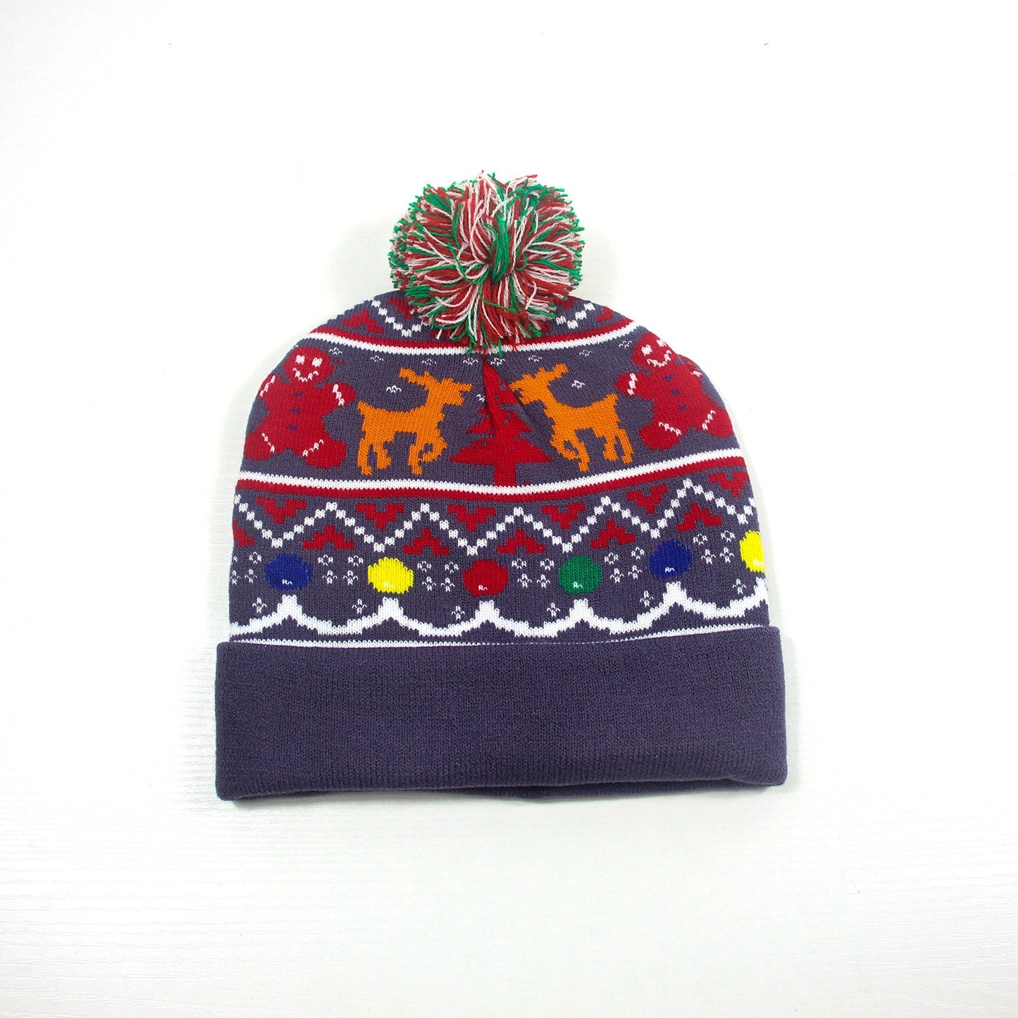 Bonnet de Noël tricoté avec boule de fourrure