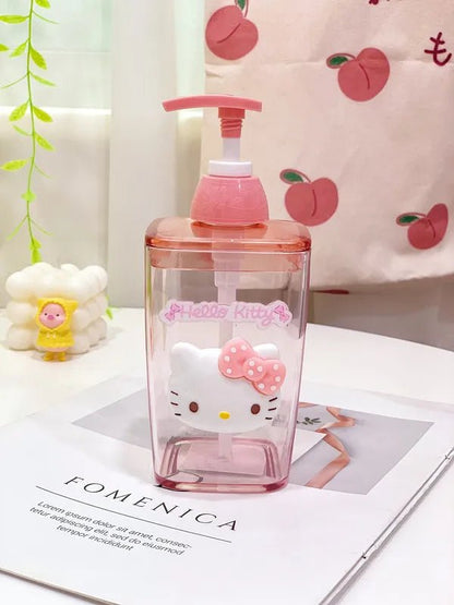 420ml Sanrio Kuromi Melody Soap Dispenser Portable Cute Bottle - Cake Pops Parties