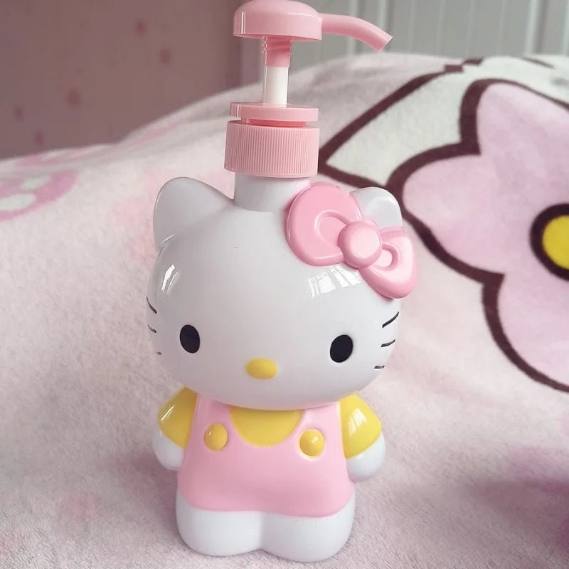 500ml Hello Kitty Soap Dispenser Refillable Bathroom Gift - Cake Pops Parties