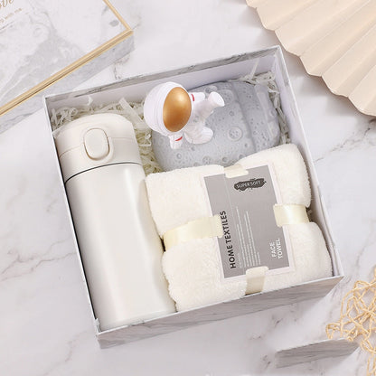 Coffret cadeau de Noël Premium pour partenaire