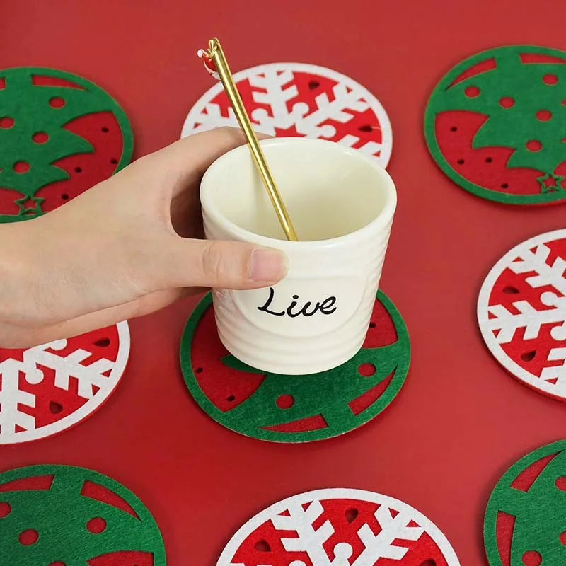 Ensemble de dessous de verres à motif de flocons de neige de Noël