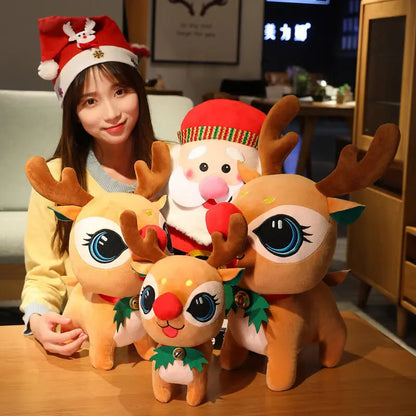 Ensemble de jouets en peluche de Noël - Père Noël, élan, bonhomme de neige