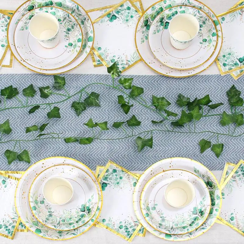 Assiettes en carton pour fêtes tropicales