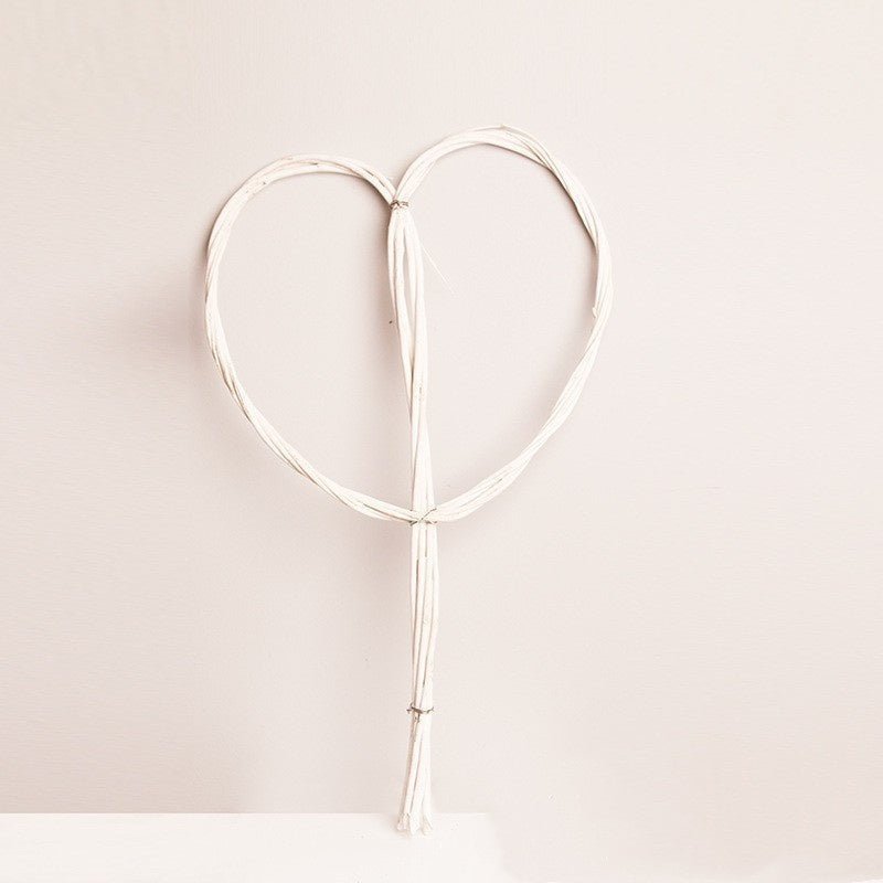 Christmas Bracelet Garland Wreath - Cake Pops Parties