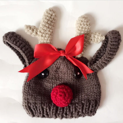 Christmas Deer Baby Hat with Red Nose - Cake Pops Parties
