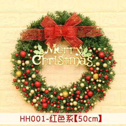 Christmas Wreath Hanging Decoration - Cake Pops Parties