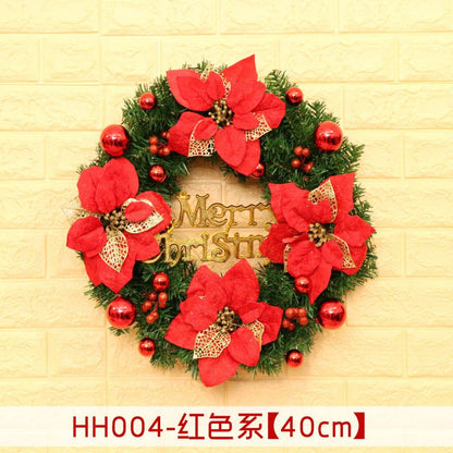 Christmas Wreath Hanging Decoration - Cake Pops Parties