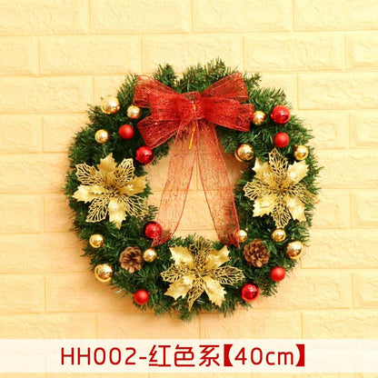 Christmas Wreath Hanging Decoration - Cake Pops Parties