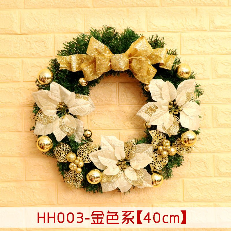 Christmas Wreath Hanging Decoration - Cake Pops Parties