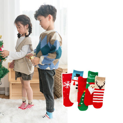 Cute Christmas Stockings for Kids - Cake Pops Parties