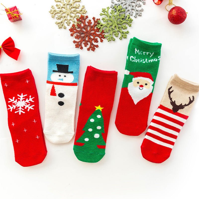 Cute Christmas Stockings for Kids - Cake Pops Parties