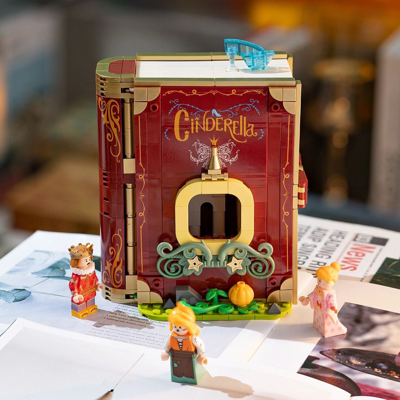 Girls' 3D Building Books & Ornaments - Cake Pops Parties