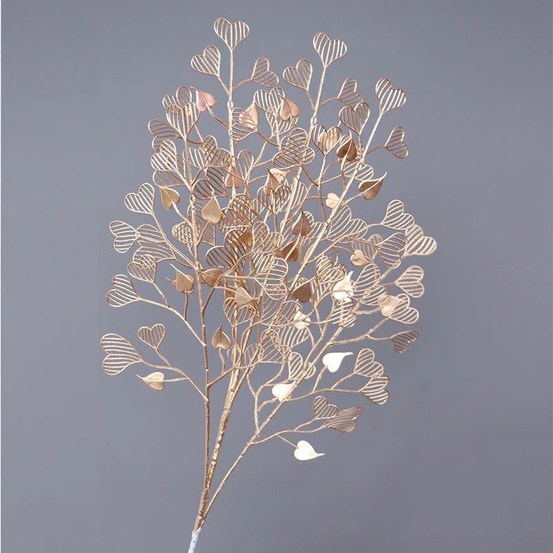 Golden Maple Leaf Christmas Decor - Cake Pops Parties