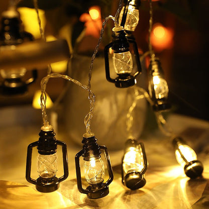 Halloween Retro Kerosene Lamp String Lights - Cake Pops Parties