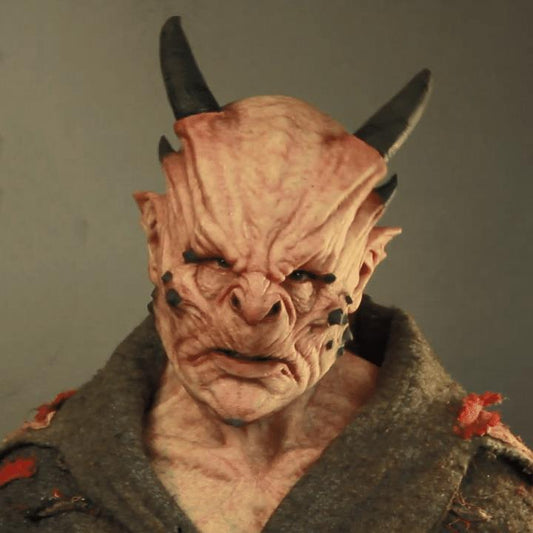 Halloween Warcraft Horns Mask - Cake Pops Parties