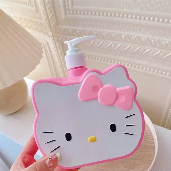 Hello Kitty 750ml Liquid Dispenser Travel Portable Press Bottle - Cake Pops Parties