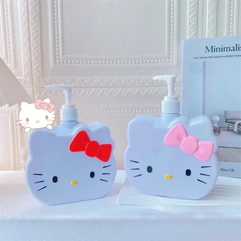 Hello Kitty 750ml Liquid Dispenser Travel Portable Press Bottle - Cake Pops Parties
