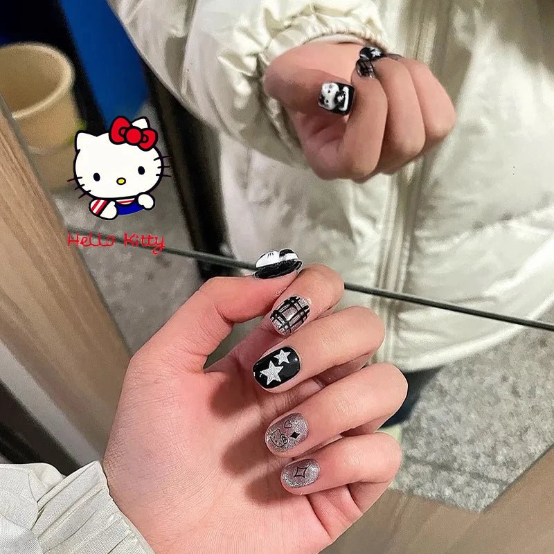 Hello Kitty Black Y2K Press On Nails 10pc DIY Short Minimalist - Cake Pops Parties
