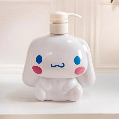 Hello Kitty Melody Large Capacity Press Dispenser Kuromi Bottle - Cake Pops Parties