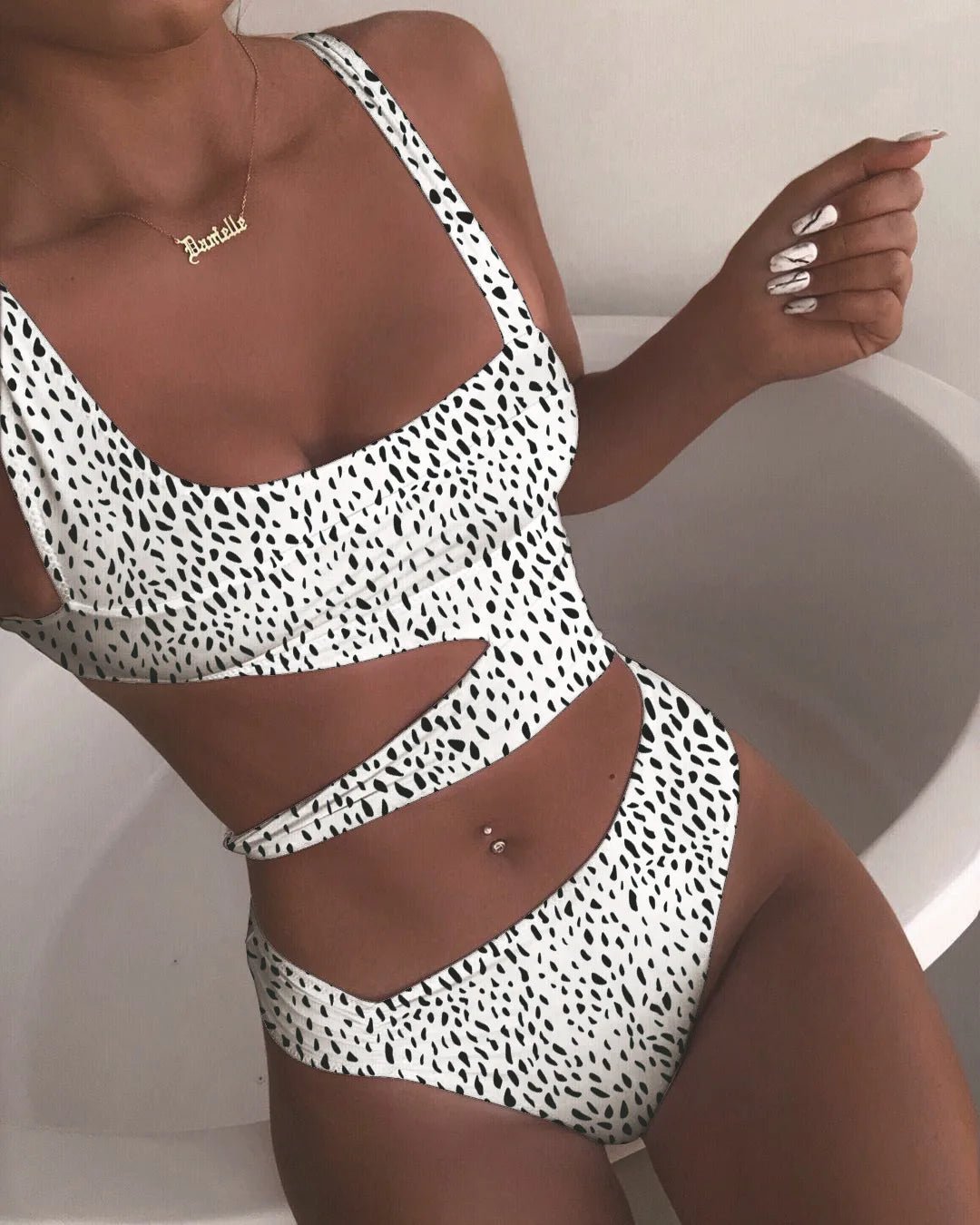 High Waist One - Piece | Solid Color Hollow Cut - Out Swimming Costume - Cake Pops Parties