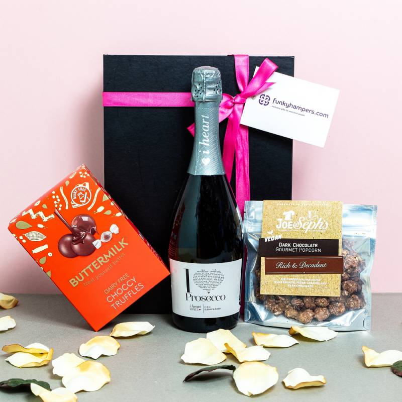 Indulge in Vegan Luxury: Prosecco and Vegan Treats Hamper - Cake Pops Parties