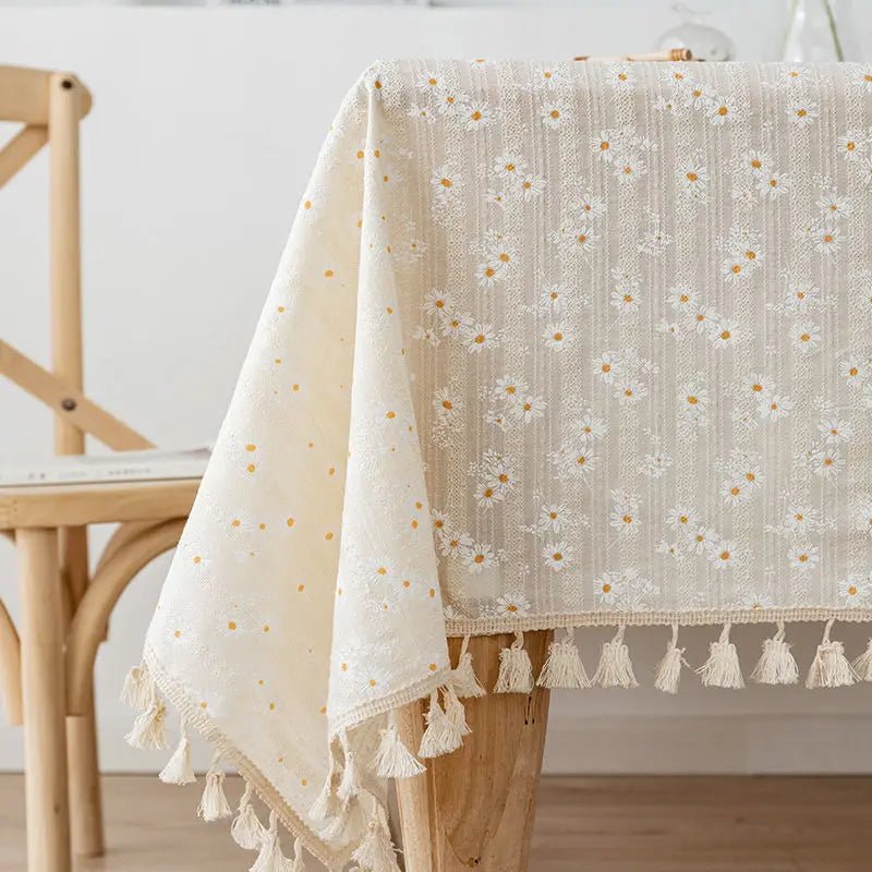Korean Style Daisy Cotton Tablecloth - Cake Pops Parties