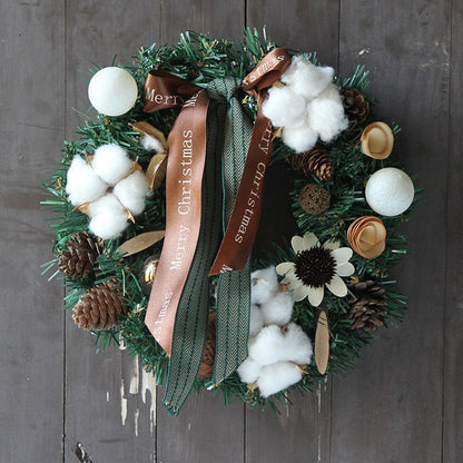 Luxurious Christmas PVC Wreath - Cake Pops Parties