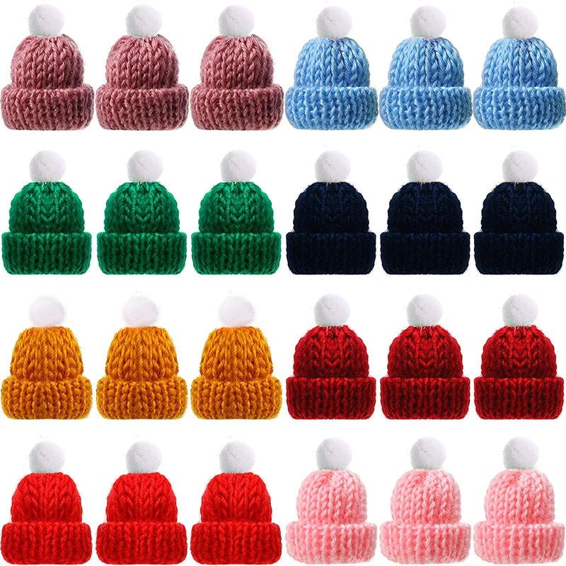 Mini Knitting Hats Christmas Ornaments - Cake Pops Parties