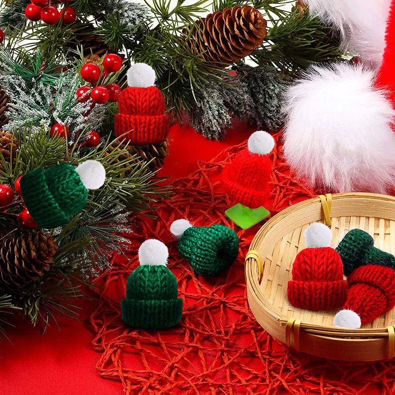 Mini Knitting Hats Christmas Ornaments - Cake Pops Parties