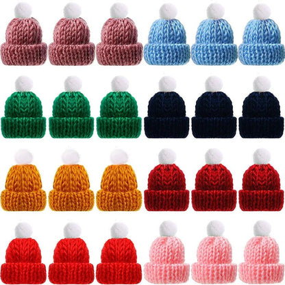 Mini Knitting Hats Christmas Ornaments - Cake Pops Parties