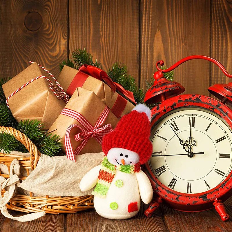 Mini Knitting Hats Christmas Ornaments - Cake Pops Parties