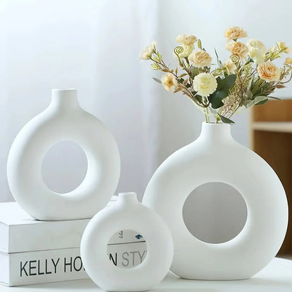 Modern Ceramic Donut Vase - Cake Pops Parties