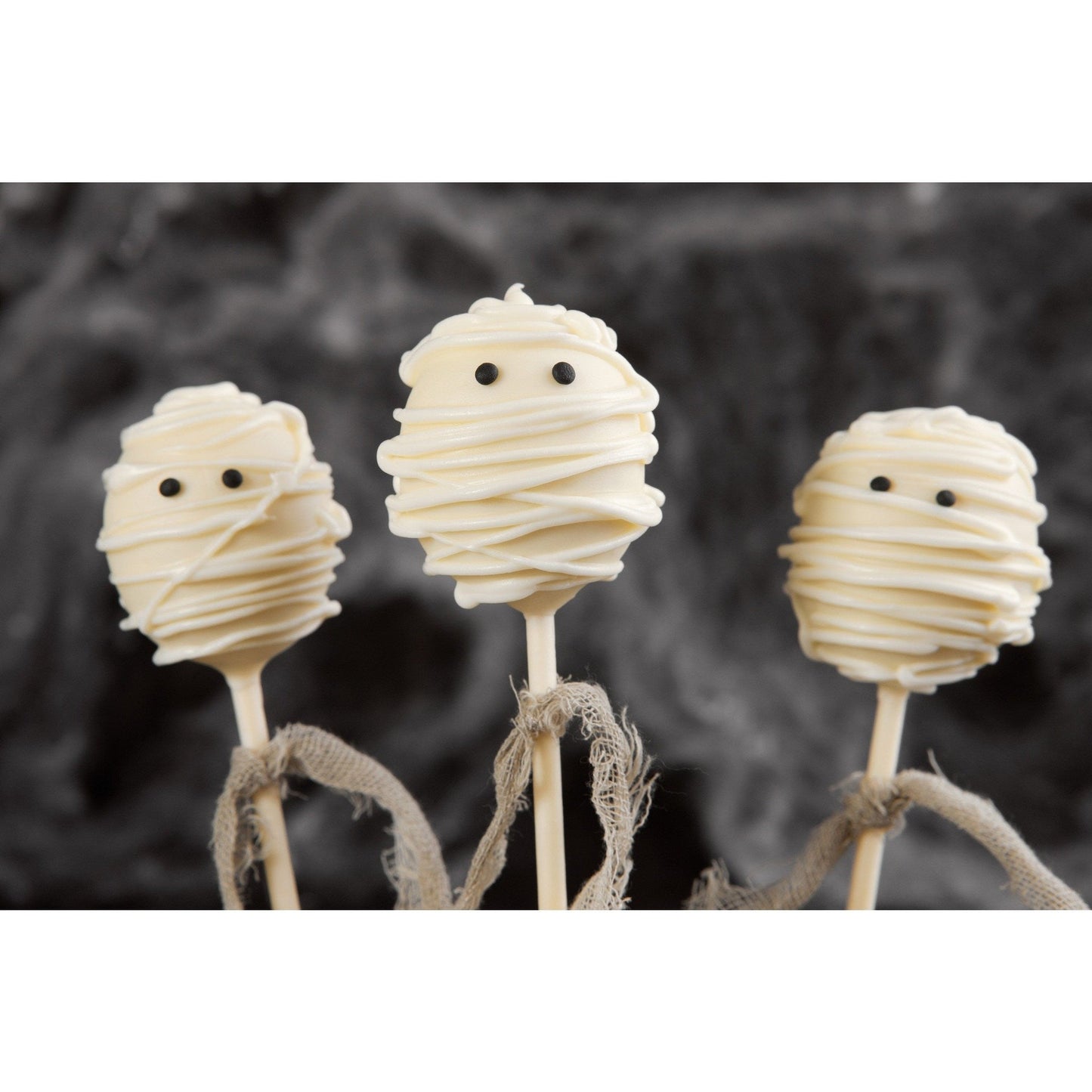 Mummy Cake Pop For Halloween - Cake Pops Parties