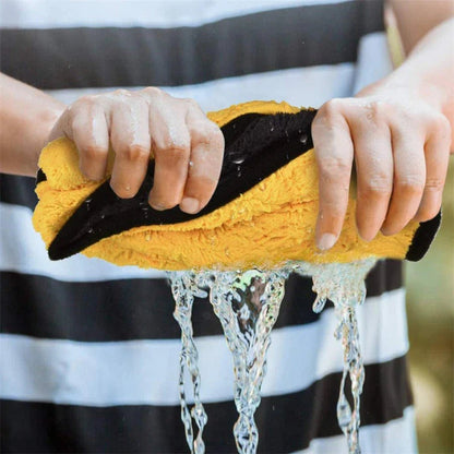 Professional Microfiber Car Cleaning Towels - Cake Pops Parties