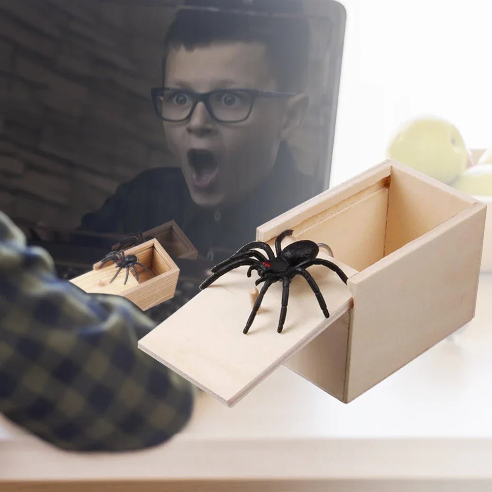 Scary Spider Prank Box - Cake Pops Parties