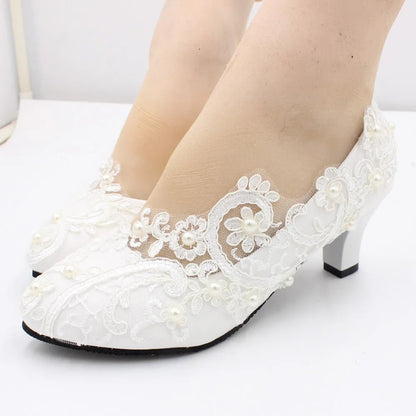 White lace large size women's Bride wedding shoes - Cake Pops Parties