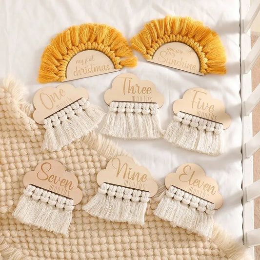 Wooden Baby Milestone Cards Set - Cake Pops Parties
